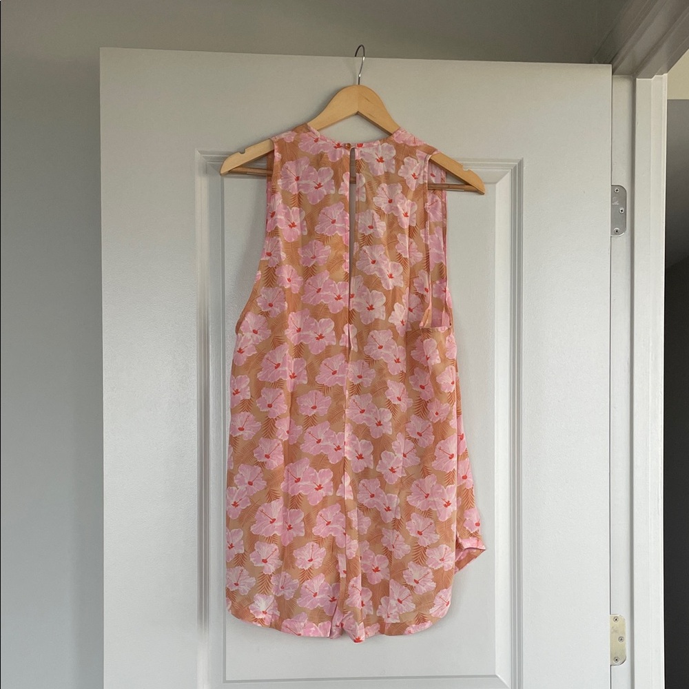 NWT Acacia Haiku romper in capsule mahalo 🌺 - Picture 2 of 4
